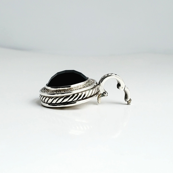 David Yurman Cerise 18mm Black Onyx and Diamond Pendant - Picture 3 of 6
